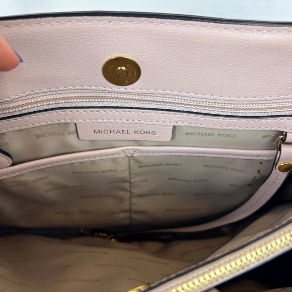 Michael Kors Medium Sutton Gusset Satchel Crossbody Handle Bag Soft Pink w Charm - Picture 7 of 13